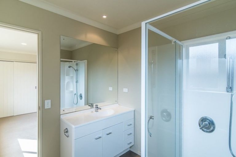 Photo of property in 15 Manhattan Court, Paraparaumu Beach, Paraparaumu, 5032