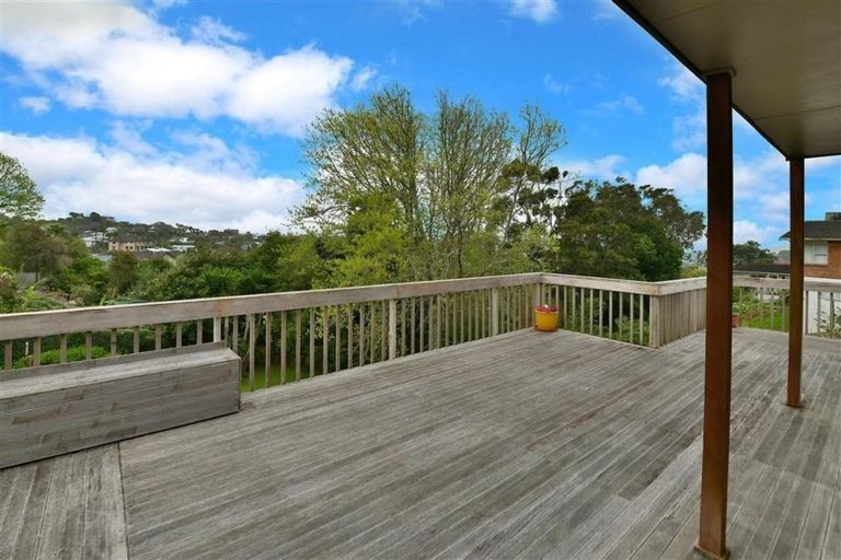 Photo of property in 57 Marellen Drive, Red Beach, 0932