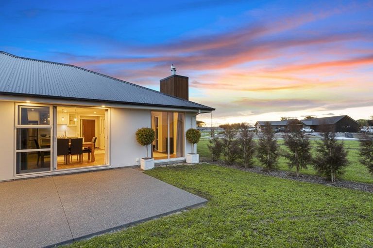 Photo of property in 133 Verdeco Boulevard, Lincoln, 7608
