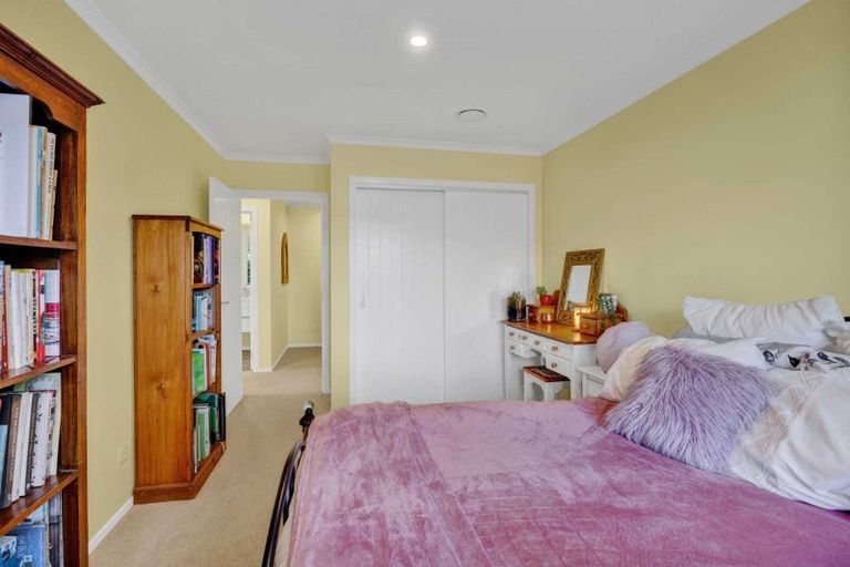 Photo of property in 2 Te Ara Karoiroa Road, 4374