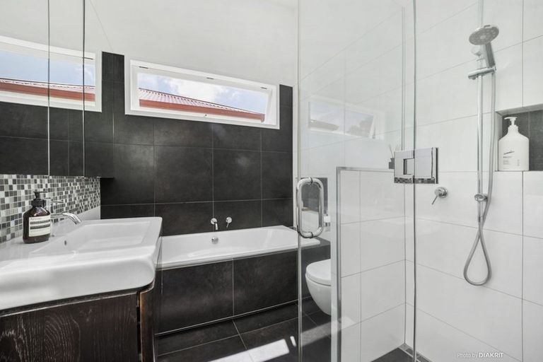 Photo of property in 30 Liffey Street, Island Bay, Wellington, 6023