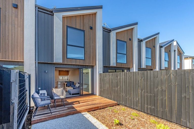 Photo of property in 10/8 Tonga Place, Riccarton, Christchurch, 8041