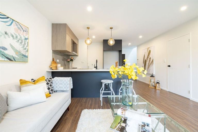 Photo of property in 1/181 Portage Road, New Lynn, Auckland, 0600