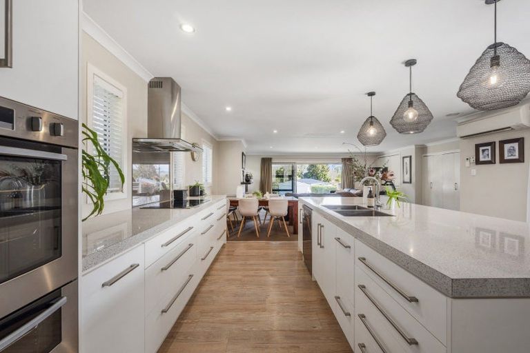 Photo of property in 1/58 Mere Road, Taupo, 3330