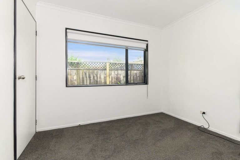 Photo of property in 275b Massey Road, Mangere East, Auckland, 2024