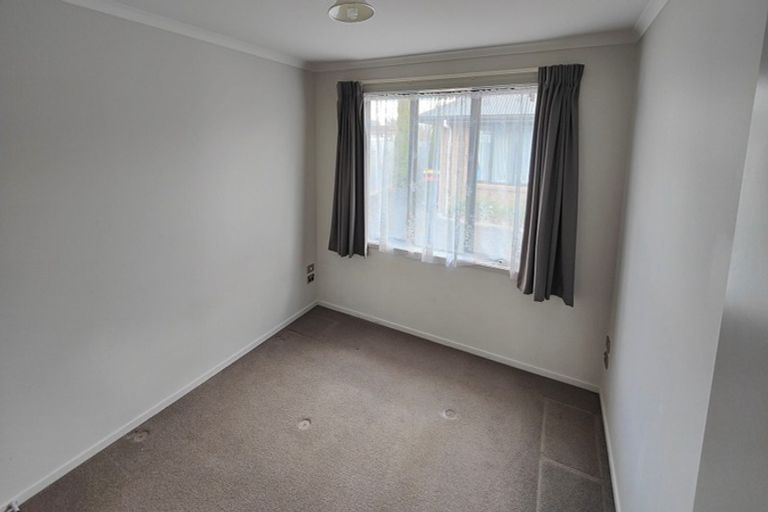 Photo of property in 102u5 Old Farm Road, Hamilton East, Hamilton, 3216