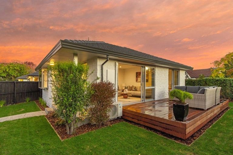 Photo of property in 60 Mays Road, St Albans, Christchurch, 8052