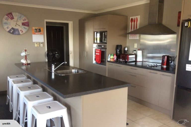 Photo of property in 13 Rochester Crescent, Rolleston, 7614