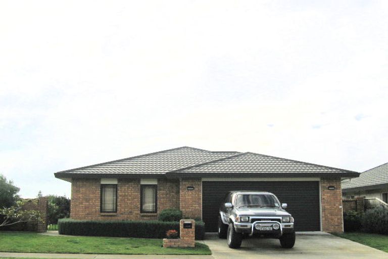 Photo of property in 27 Murray Court, Paraparaumu Beach, Paraparaumu, 5032