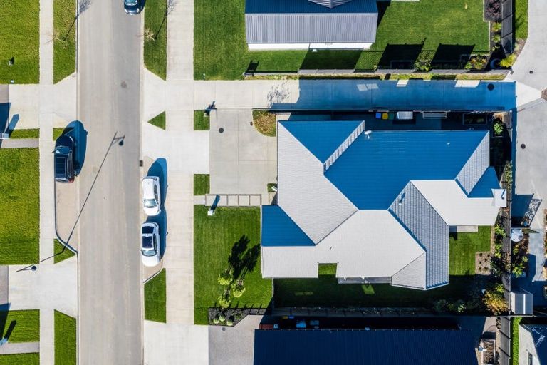 Photo of property in 27c Isobel Hodgson Drive, Cambridge, 3434