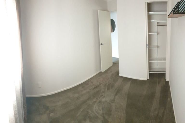 Photo of property in 22 Moonsail Drive, Whitby, Porirua, 5024