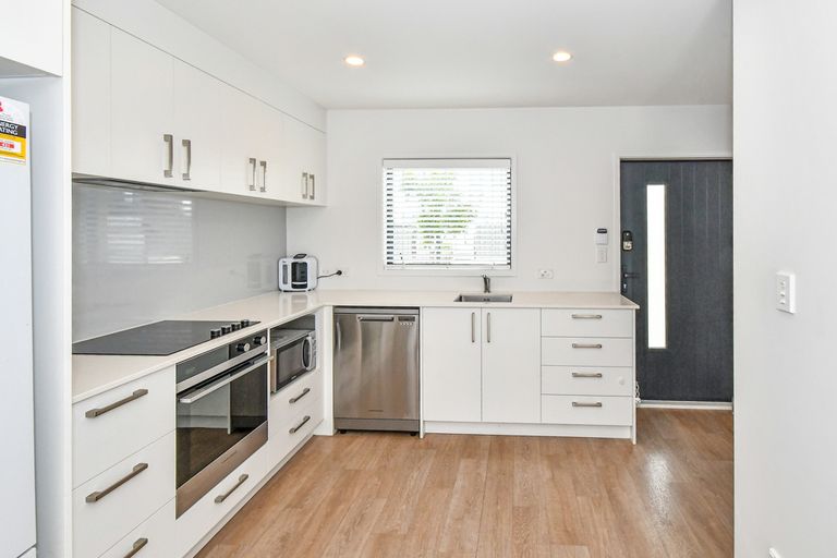 Photo of property in 20 Tautaiao Lane, Opaheke, Papakura, 2113