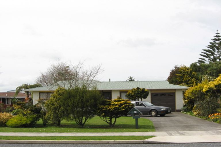 Photo of property in 27 Standish Street, Inglewood, 4330