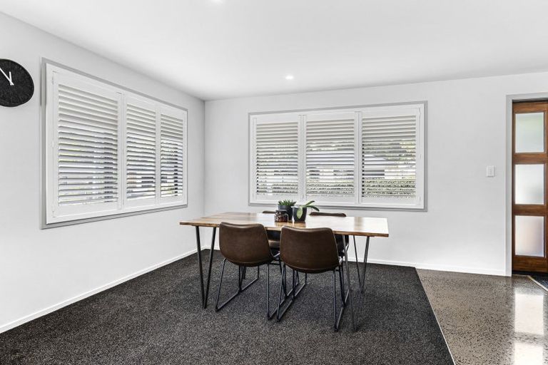 Photo of property in 9 Frederick Place, Whalers Gate, New Plymouth, 4310