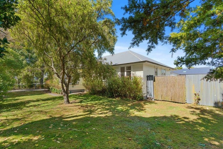 Photo of property in 4 Kuratawhiti Street, Greytown, 5712