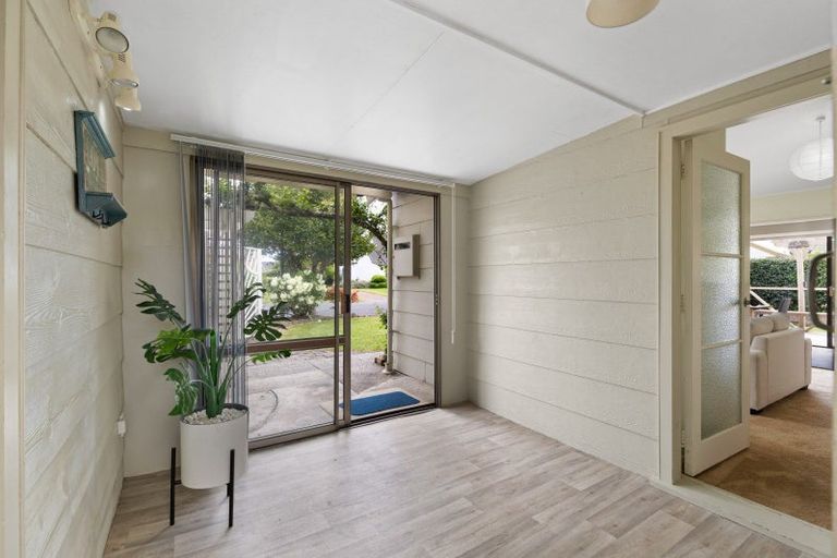 Photo of property in 19 Kingfisher Way, Te Kowhai, Hamilton, 3288