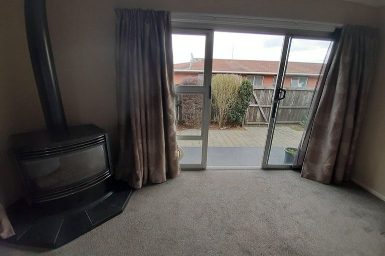 Photo of property in 1/42 Strathfield Avenue, Dallington, Christchurch, 8061