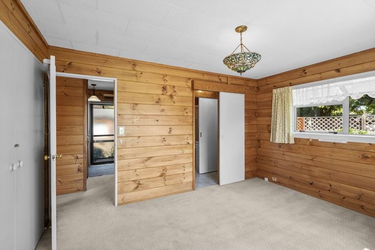 Photo of property in 16 Gilbert Street, Amberley, 7410