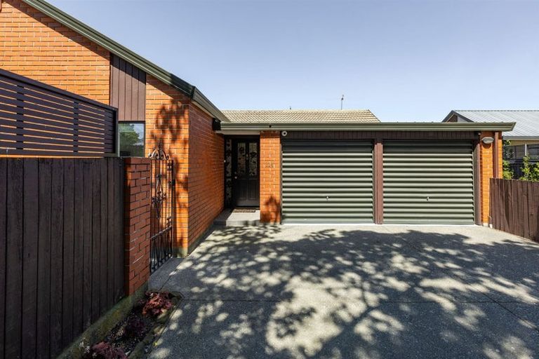 Photo of property in 114 Saint James Avenue, Papanui, Christchurch, 8053