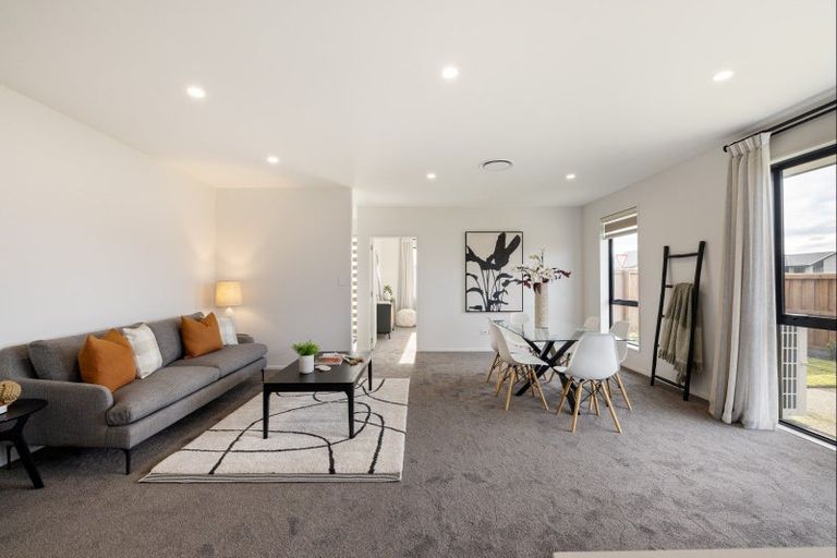 Photo of property in 18 Lovelock Avenue, Rolleston, 7615