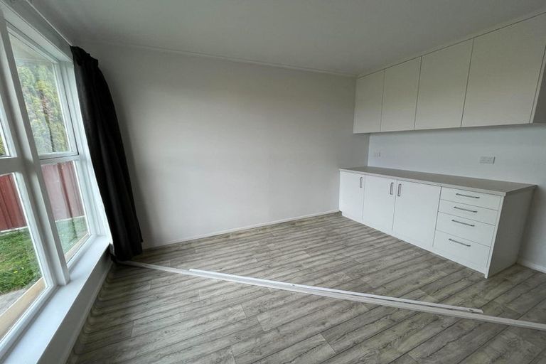 Photo of property in 23-25 Stephens Crescent, Highbury, Palmerston North, 4412