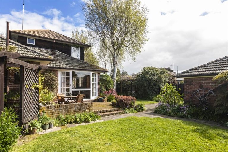 Photo of property in 407 Halswell Road, Halswell, Christchurch, 8025