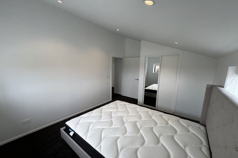 Photo of property in 2/12 Willis Street, Torbay, Auckland, 0630