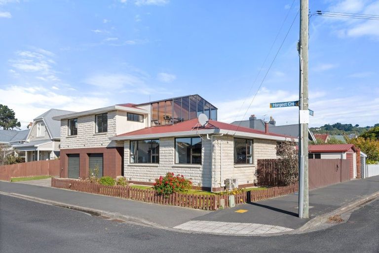 Photo of property in 74 Albert Street, Saint Clair, Dunedin, 9012