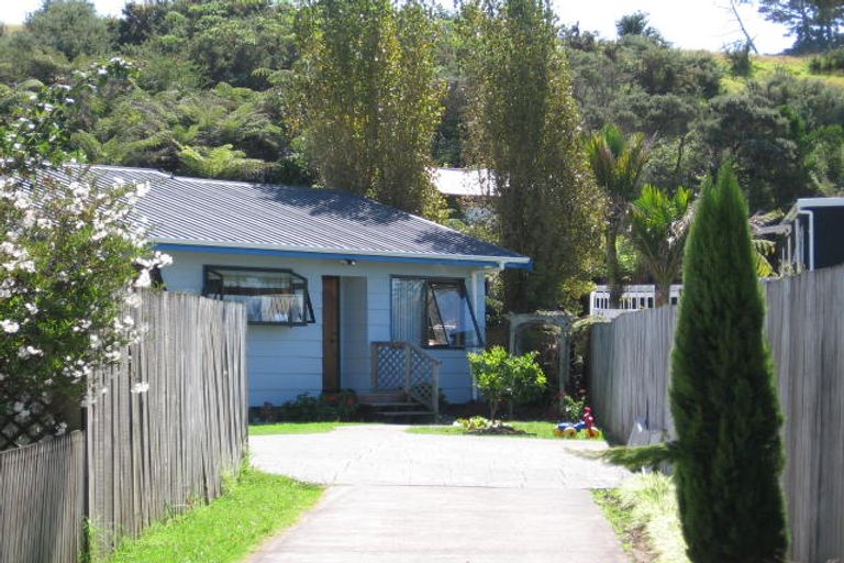Photo of property in 3/39 Glenvar Road, Torbay, Auckland, 0630