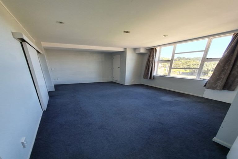 Photo of property in Grandstand Apartments, 37/80u Kent Terrace, Mount Victoria, Wellington, 6011