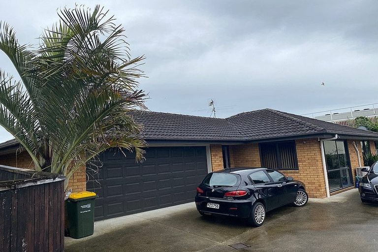 Photo of property in 9a Lawrie Avenue, Pukekohe, 2120