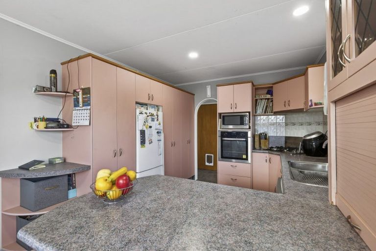 Photo of property in 7a Blake Street, Waitara, 4320