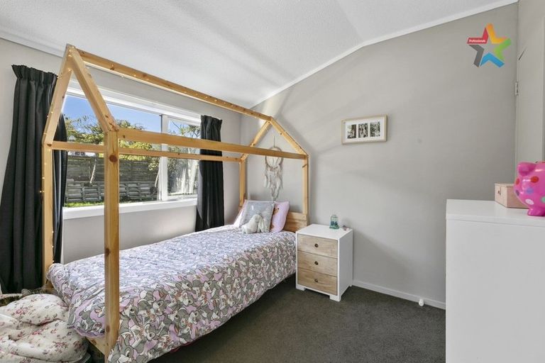 Photo of property in 43a Cypress Drive, Maungaraki, Lower Hutt, 5010