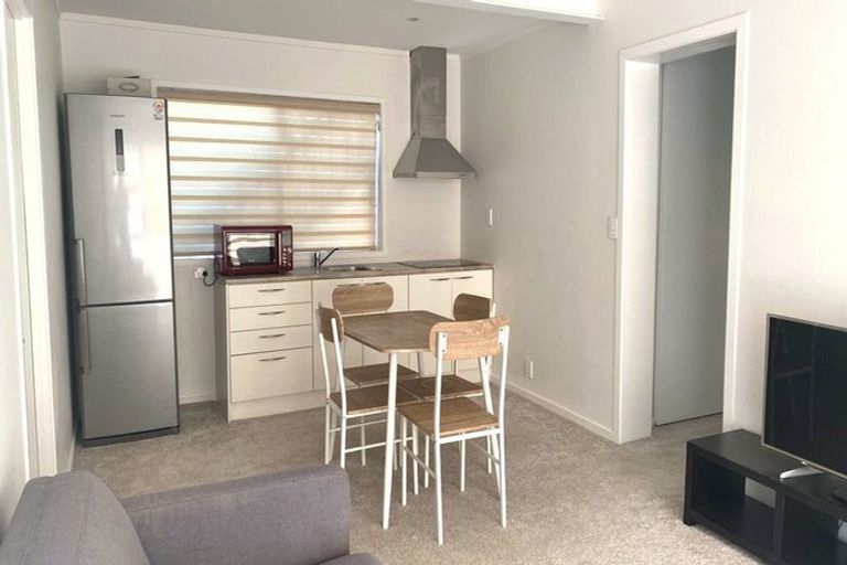 Photo of property in 334 Bucklands Beach Road, Bucklands Beach, Auckland, 2012