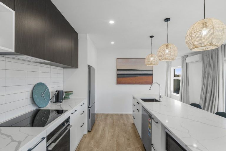 Photo of property in 53b Greig Crescent, Amberley, 7481