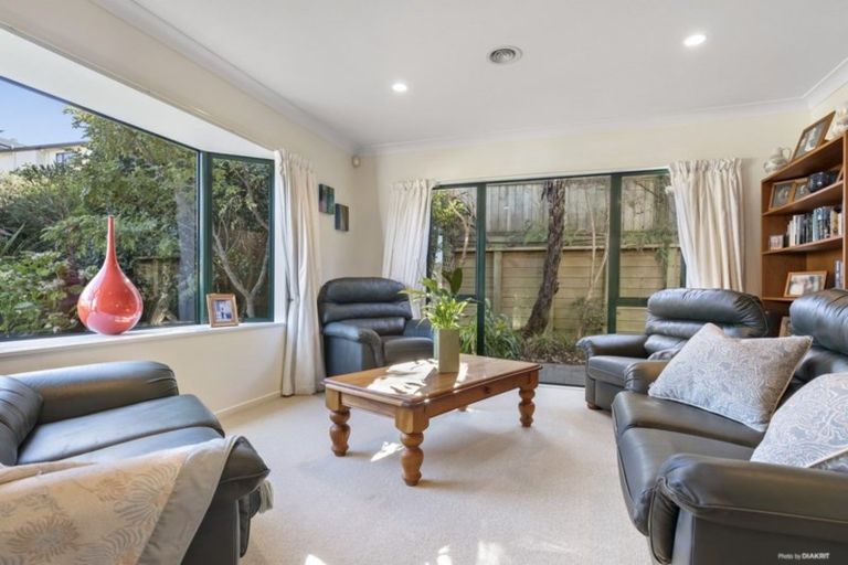 Photo of property in 26 Waverton Terrace, Churton Park, Wellington, 6037
