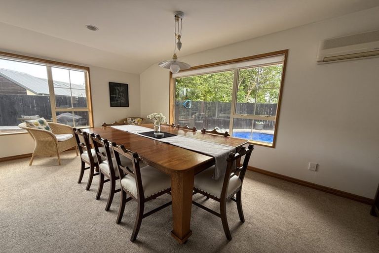 Photo of property in 5 Meadowstone Drive, Wanaka, 9305