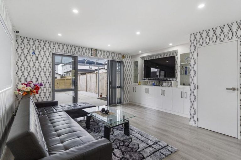 Photo of property in 54 Lime Hill Rise, Flat Bush, Auckland, 2019