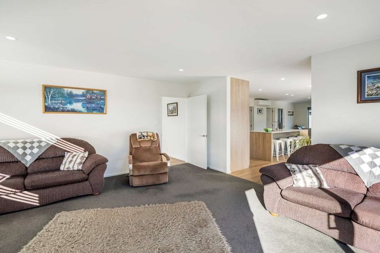 Photo of property in 8 Beak Street, Rolleston, 7615