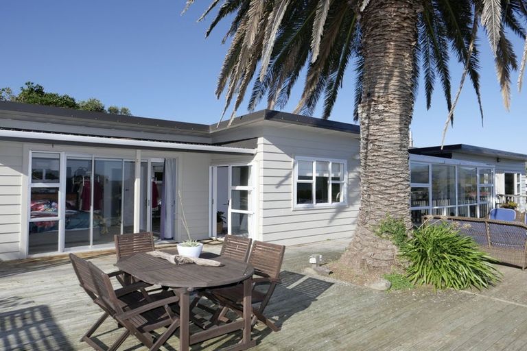 Photo of property in 7 Jeep Road, Raumati South, Paraparaumu, 5032