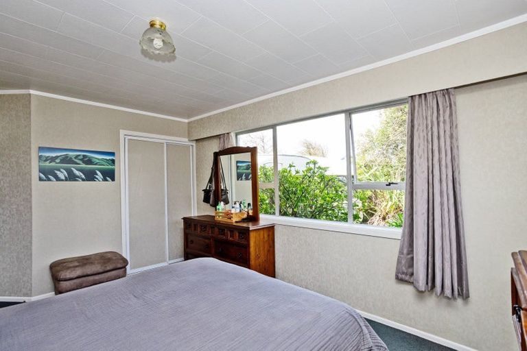 Photo of property in 105 Cunningham Crescent, Grasmere, Invercargill, 9810