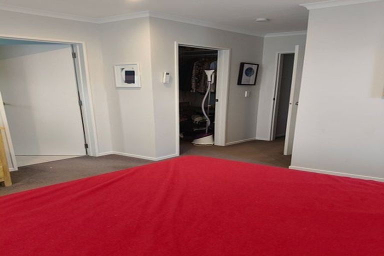 Photo of property in 14 Ringa Matau Road, Hobsonville, Auckland, 0616