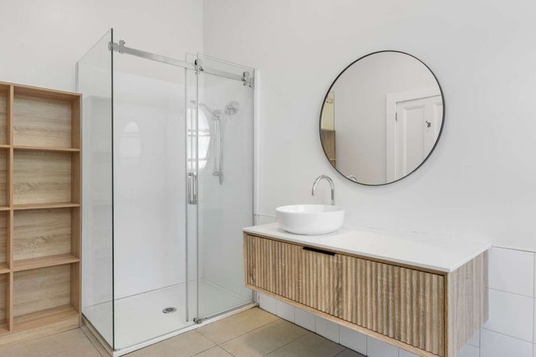Photo of property in 2 Cobden Street, Gisborne, 4010