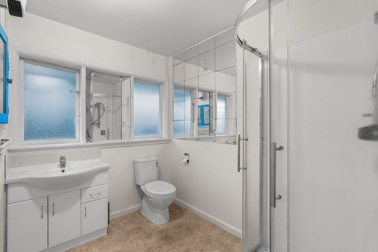 Photo of property in 55 Whitby Street, Burnside, Christchurch, 8053