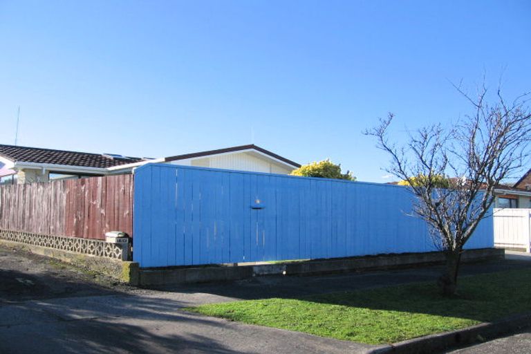 Photo of property in 18 Moyne Avenue, Milson, Palmerston North, 4414