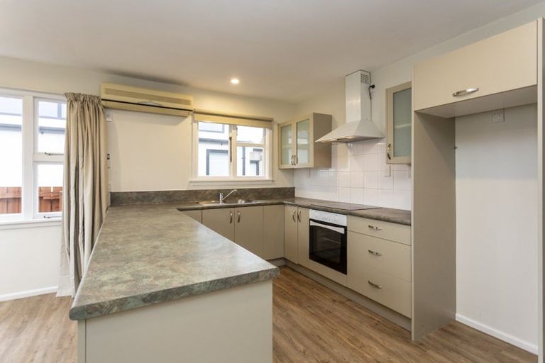 Photo of property in 32 Hounslow Street, Ilam, Christchurch, 8041