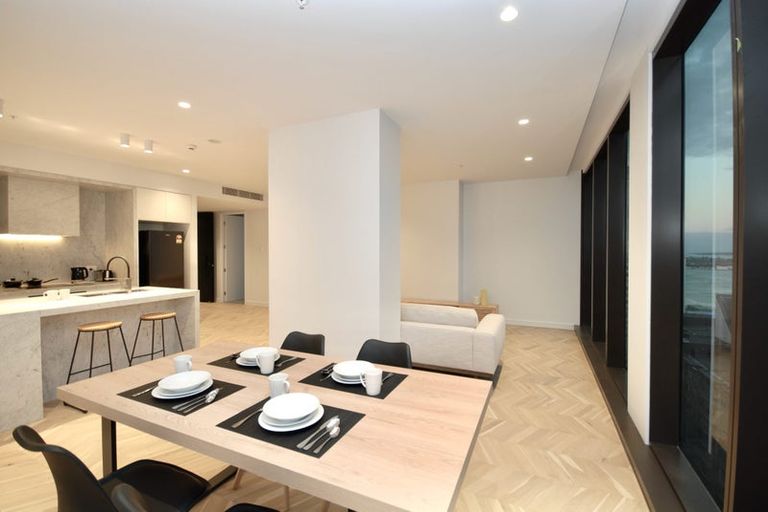 Photo of property in 12 Eric Price Avenue, Takapuna, Auckland, 0620