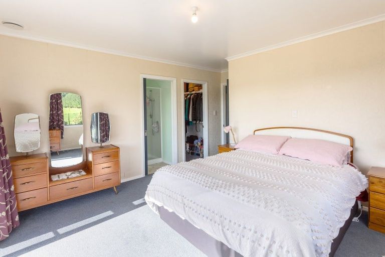 Photo of property in 62 Thomas Road, Carrington, Carterton, 5791