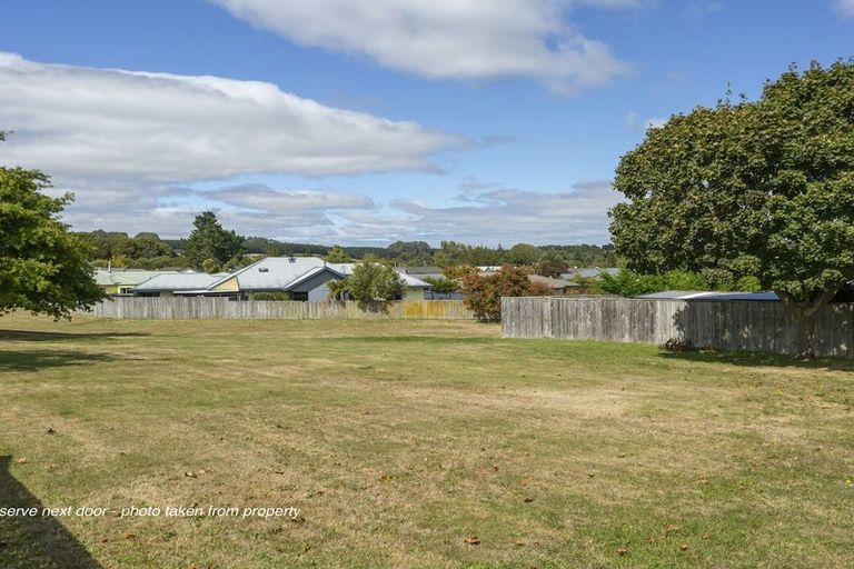 Photo of property in 19 Arthur Crescent, Hilltop, Taupo, 3330
