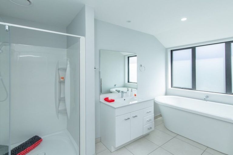 Photo of property in 1 Quartz Drive, Rolleston, 7614